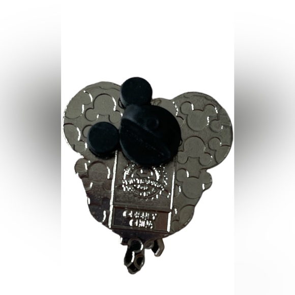 Disney Trading Pins Minnie Mouse with Glasses Nerds Rock Trading Pin - Picture 2 of 2